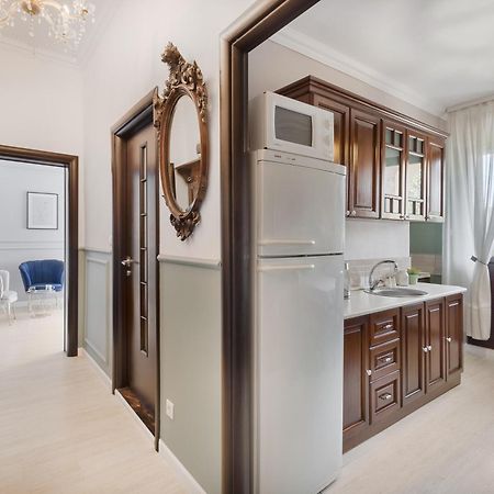 Moonlight Central Apartments 오라데아 외부 사진