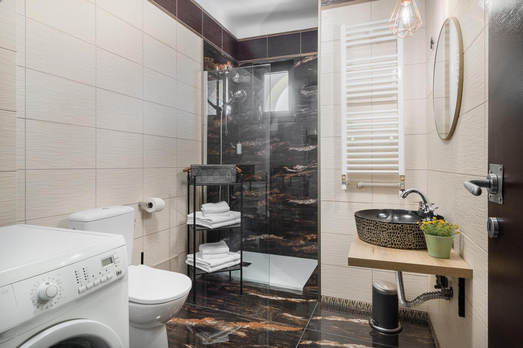 Moonlight Central Apartments 오라데아 외부 사진