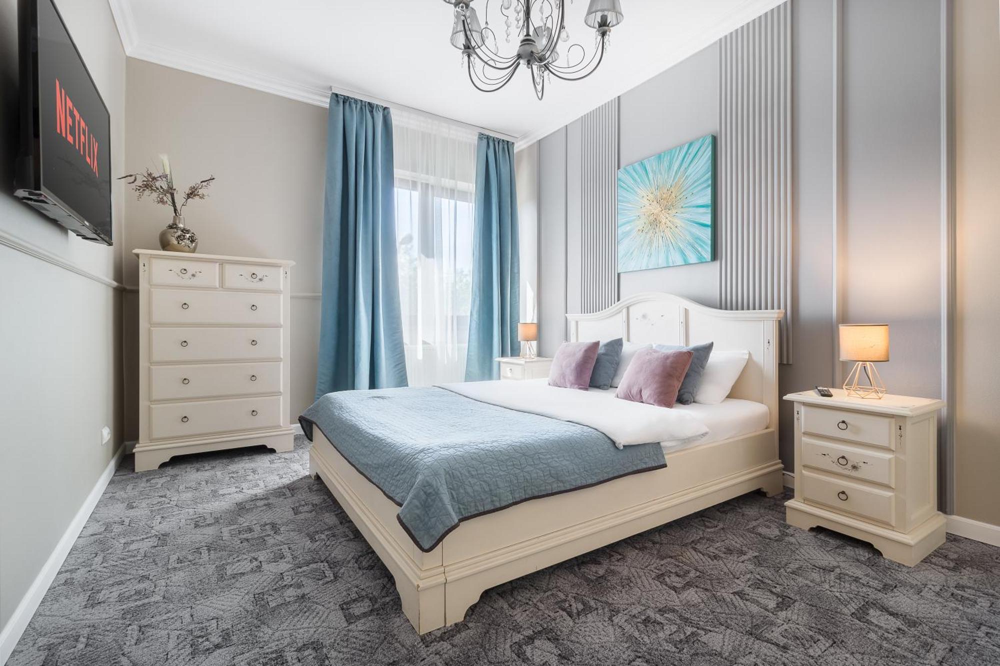 Moonlight Central Apartments 오라데아 외부 사진