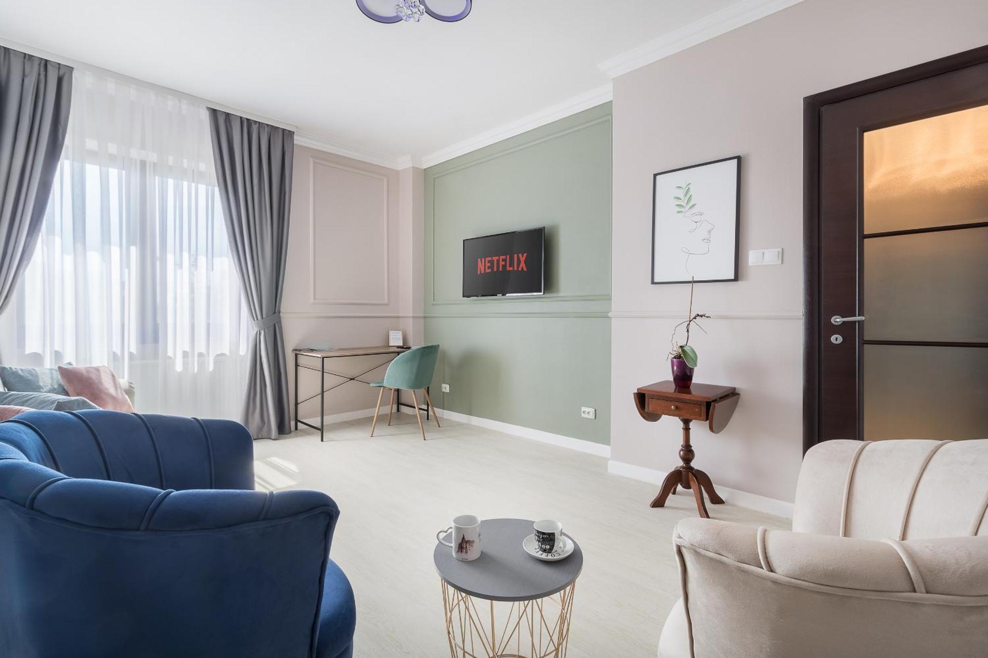 Moonlight Central Apartments 오라데아 외부 사진